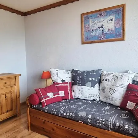 Diamant - Chaleureux En Etage Eleve Mae-9243