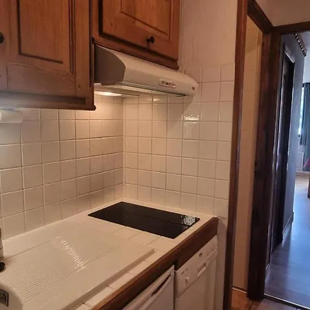 Апартаменты Diamant - Chaleureux En Etage Eleve Mae-9243